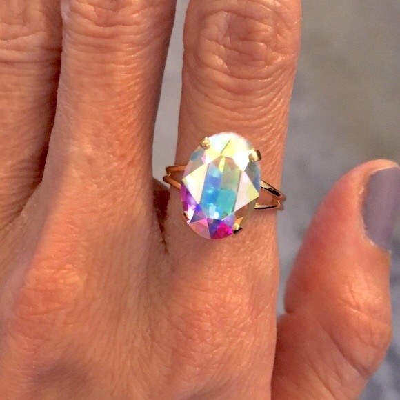 Aurora Borealis + Gold Oval Crystal Ring - Picture 13 of 16